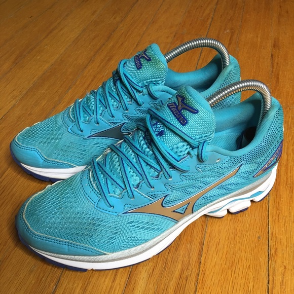 mizuno wave rider womens 7.5